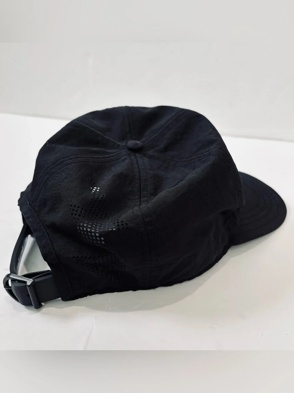 True Religion Man's Logo lightning bolt hat baseball cap black one size
